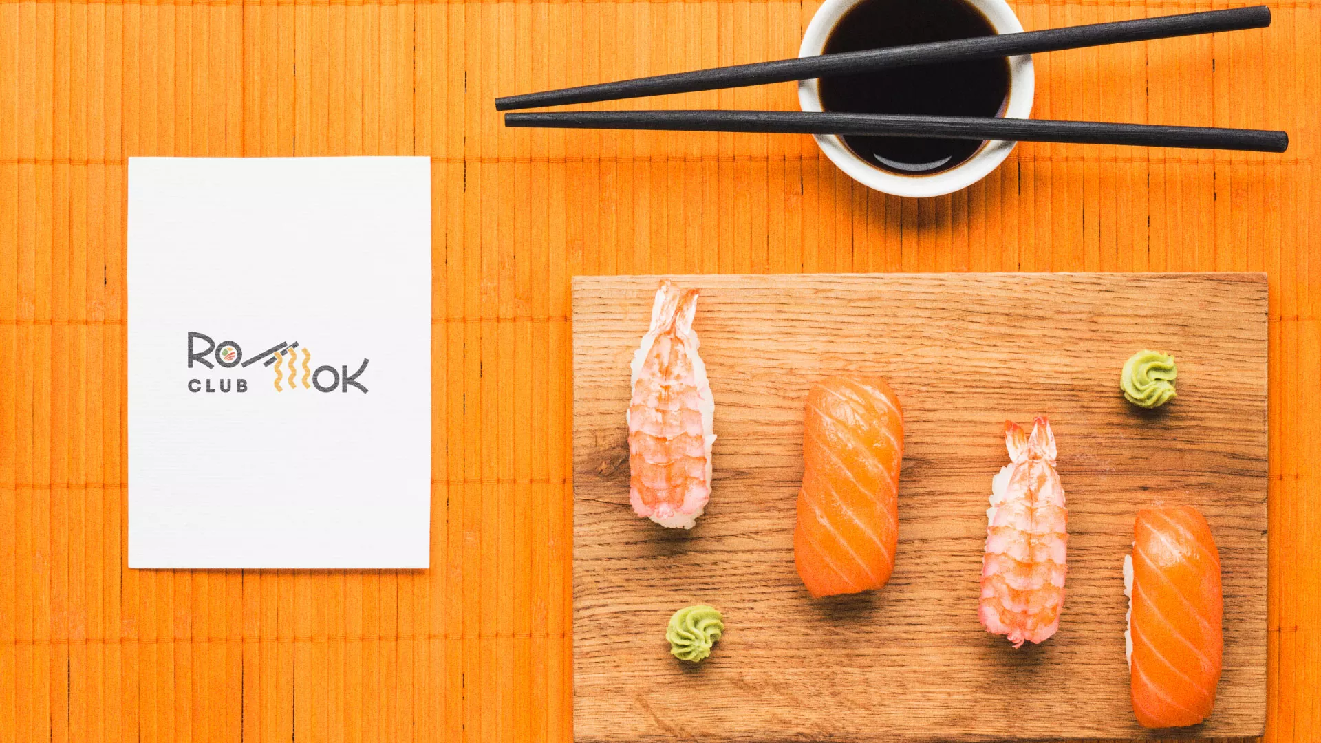 Создание логотипа суши-бара «Roll Wok Club» в Кохме